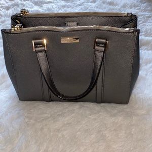 *Brand NEW Kate Space Purse ♠️ Silver